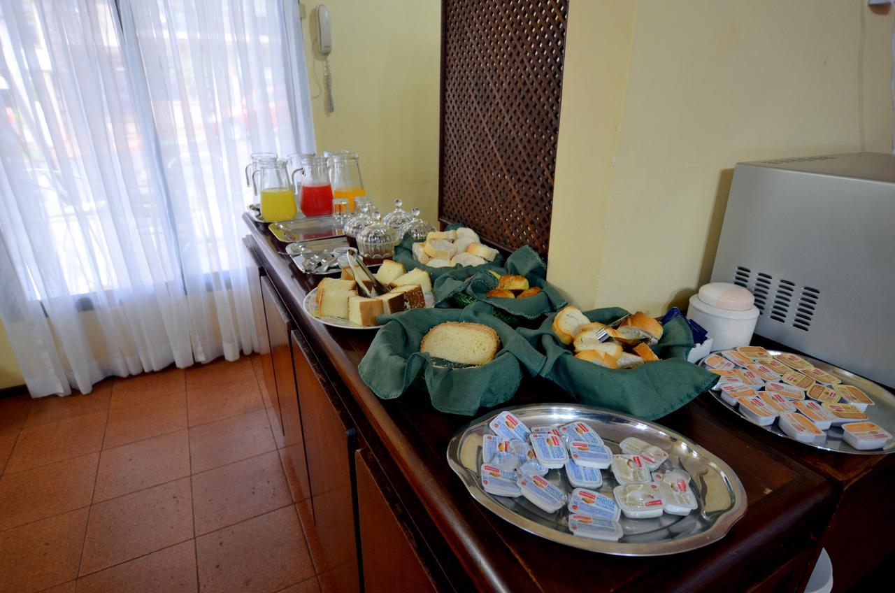 Hosteria Casa Blanca Iguazu Пуэрто-Игуасу Экстерьер фото