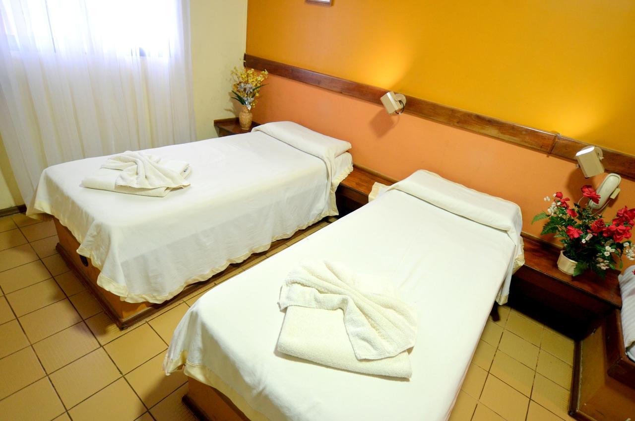Hosteria Casa Blanca Iguazu Пуэрто-Игуасу Экстерьер фото